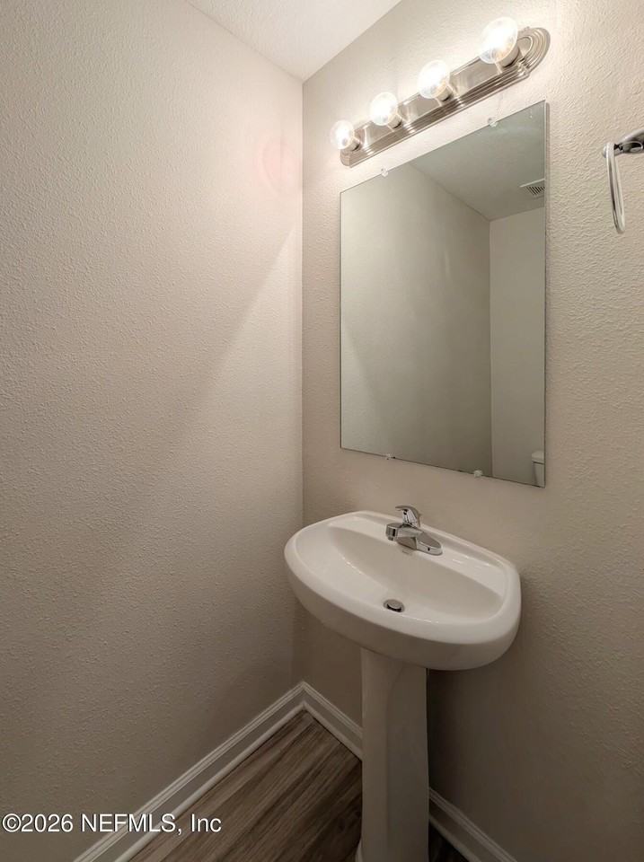 6869 Lake Mist Ln - Photo 6 of 18