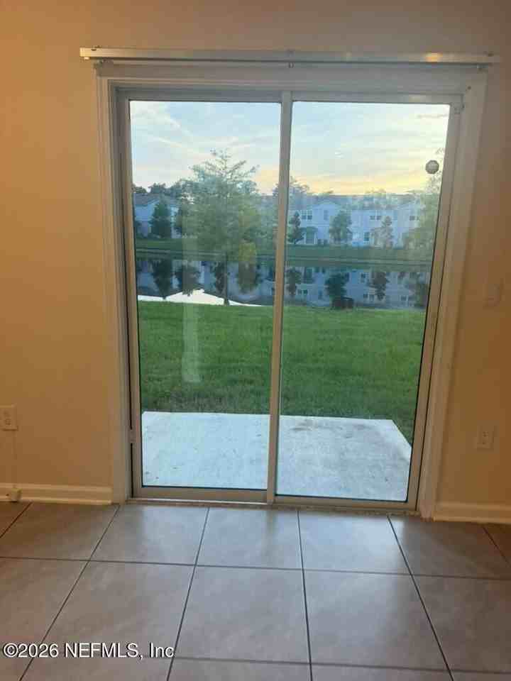 52 Pomona Way - Photo 3 of 27