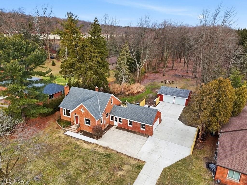 6119 E Sprague Rd - Photo 4 of 45