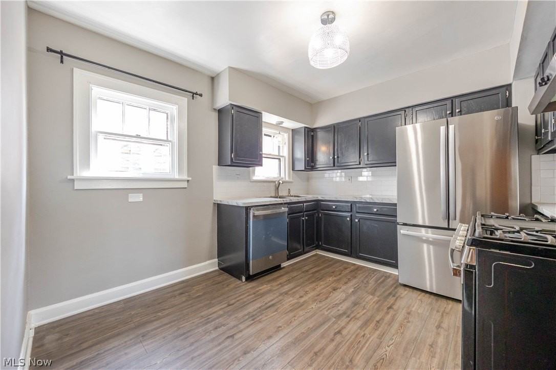 3631 Rolliston Rd #UP - Photo 3 of 32