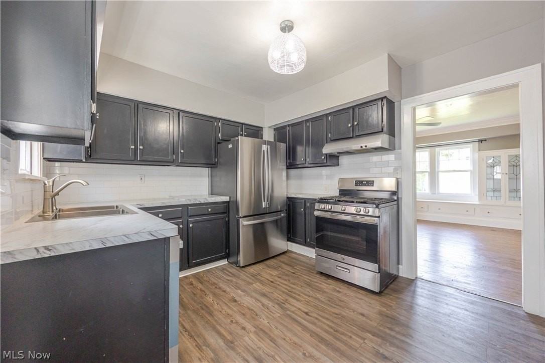 3631 Rolliston Rd #UP - Photo 4 of 32