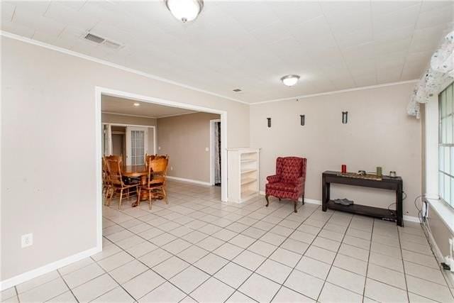 104 Florence Dr - Photo 4 of 29