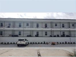 featured image of 4504 Pontchartrain Dr #2B