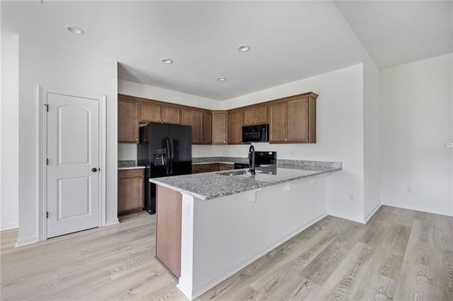 41375 Rosewood Ln - Photo 3 of 10