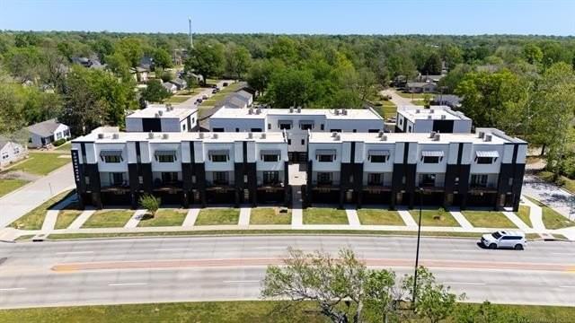 3769 Riverside Dr #3769 - Photo 2 of 49