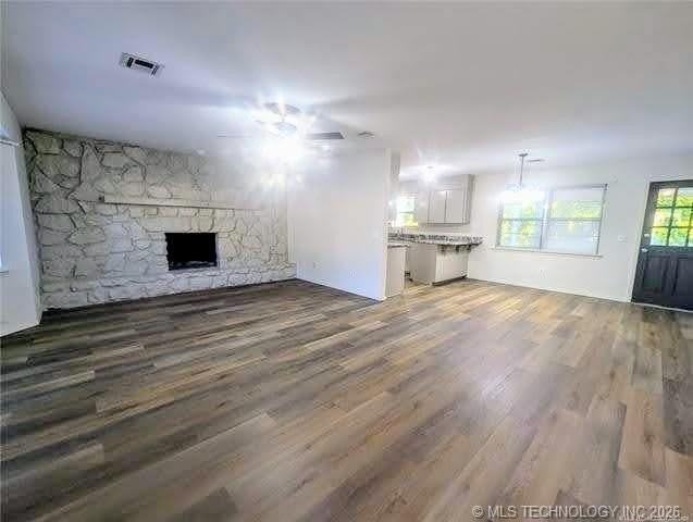 121 W Jefferson Pl - Photo 2 of 19