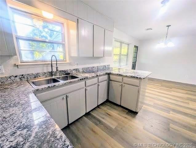 121 W Jefferson Pl - Photo 6 of 19