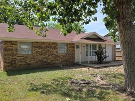 featured image of 721 N Cummings Dr