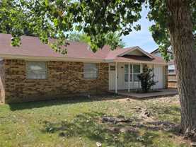 721 N Cummings Dr - Photo 1 of 1