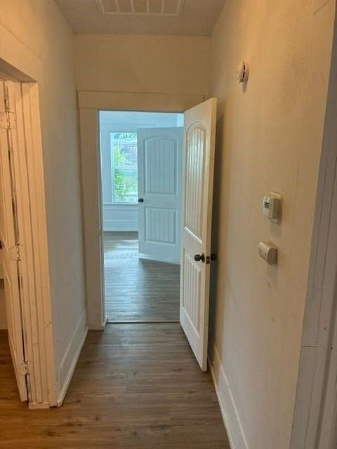 3905 Stuart St - Photo 7 of 9