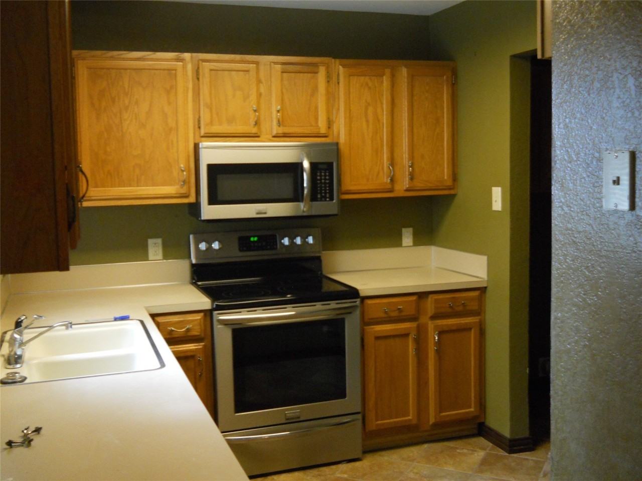 3182 Chimney Cir - Photo 6 of 13