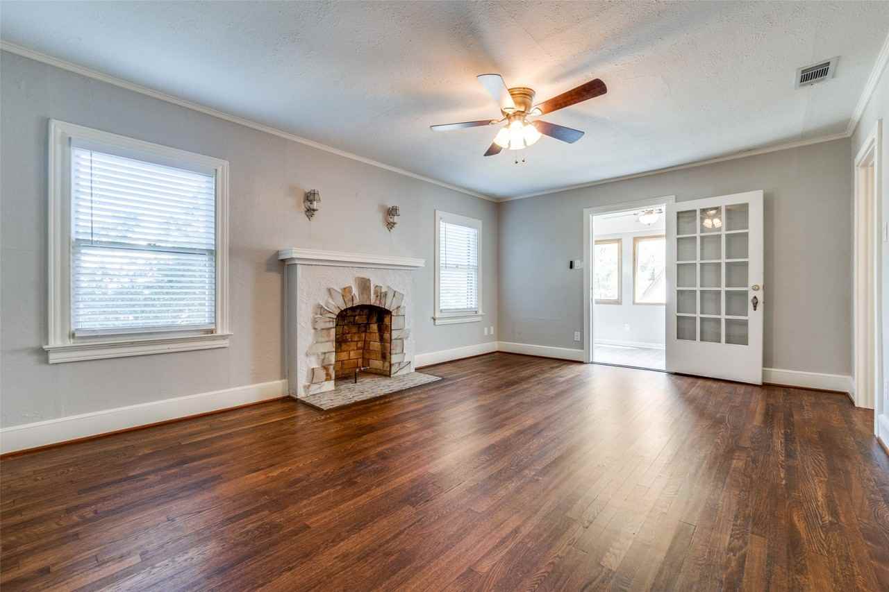 6104 Victor St - Photo 3 of 12