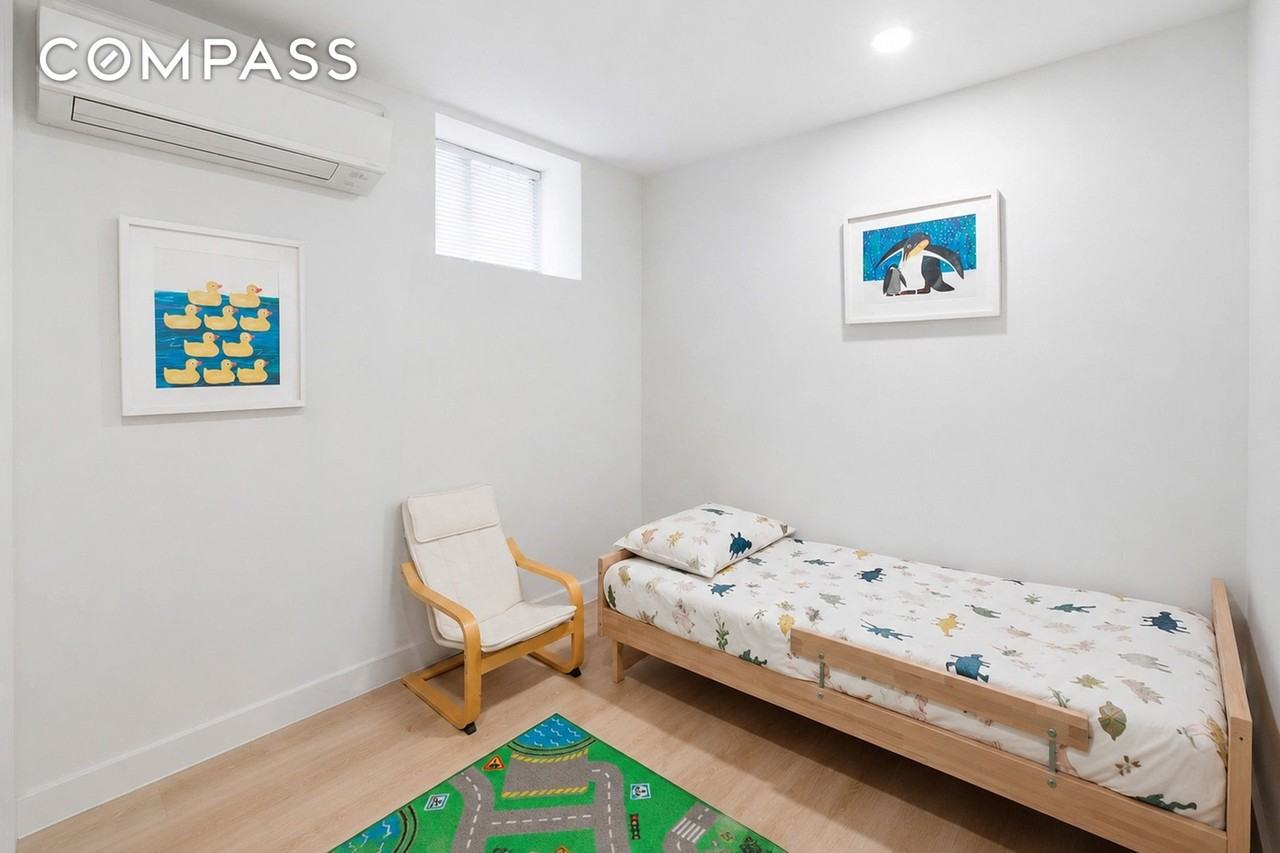 507 8th Ave #2 - Photo 6 of 10