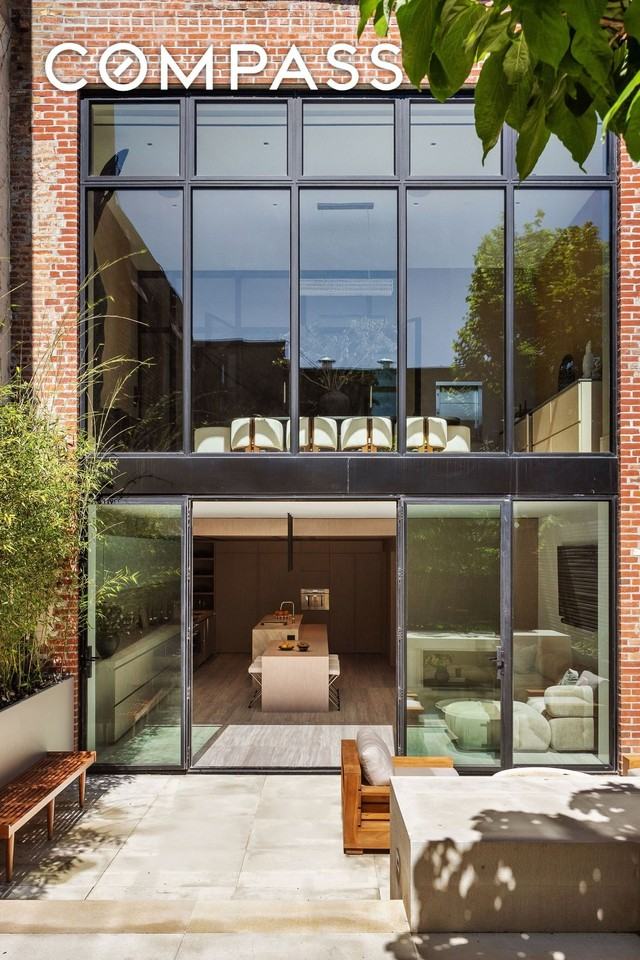 197 Clinton St #TH - Photo 6 of 18
