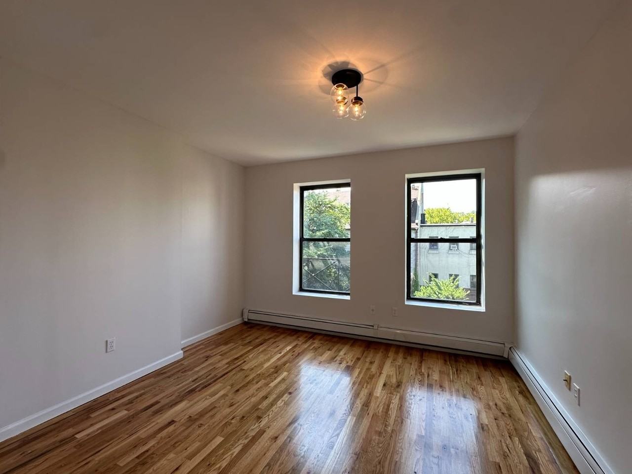 224 Sackett St #3L - Photo 6 of 9