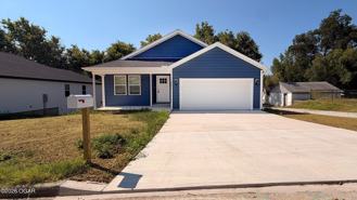 2606 Central St - Photo 1 of 1