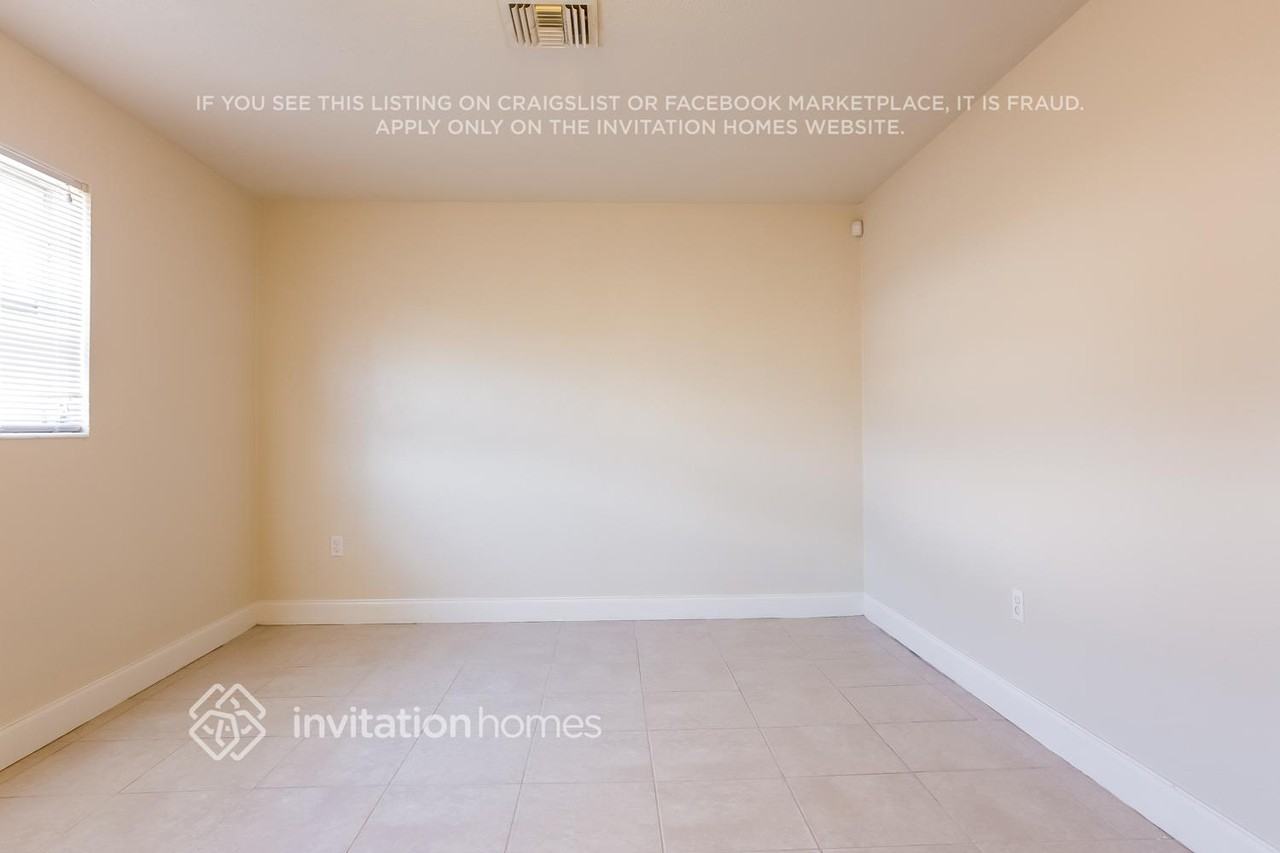 441 Dionne Dr - Photo 7 of 15