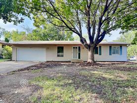10273 Orleans Ln N - Photo 1 of 1