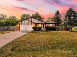 featured image of 21705 Hancock St