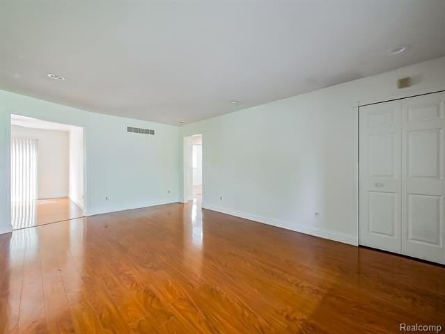 21705 Hancock St - Photo 4 of 50
