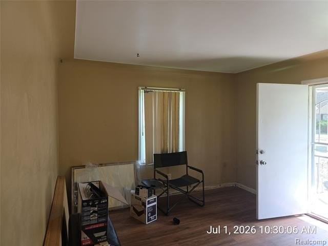 8499 Westwood St - Photo 7 of 14