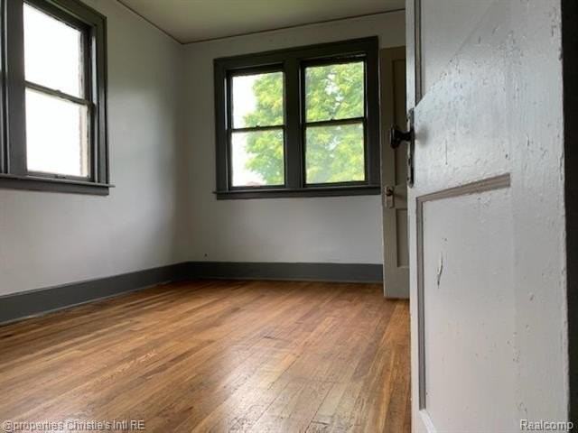 2286 W Philadelphia St - Photo 3 of 7