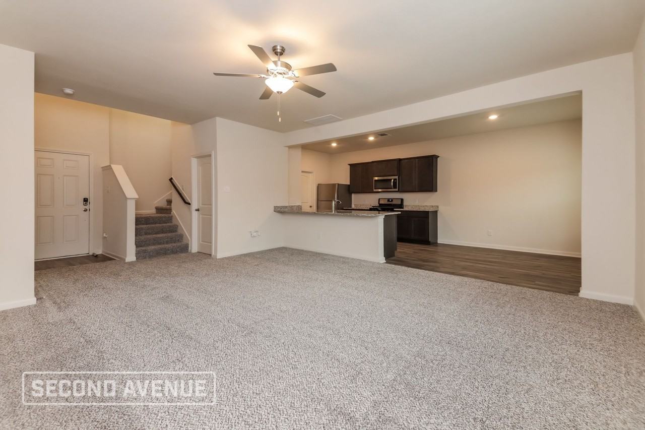 841 Serena Dr - Photo 4 of 22