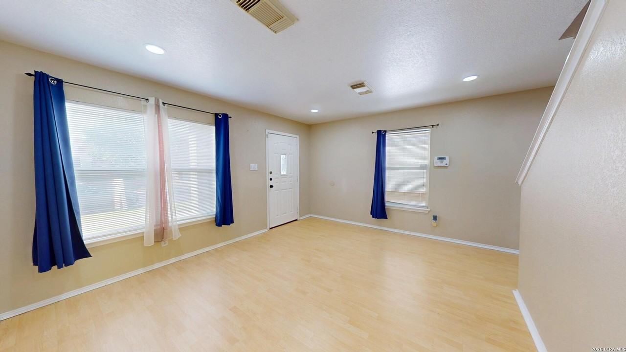 83 Viking Oak - Photo 5 of 26