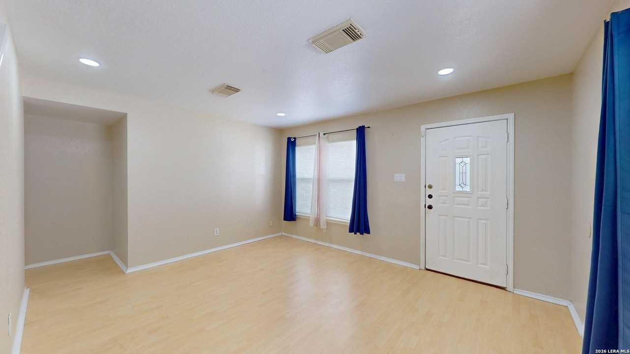 83 Viking Oak - Photo 7 of 26