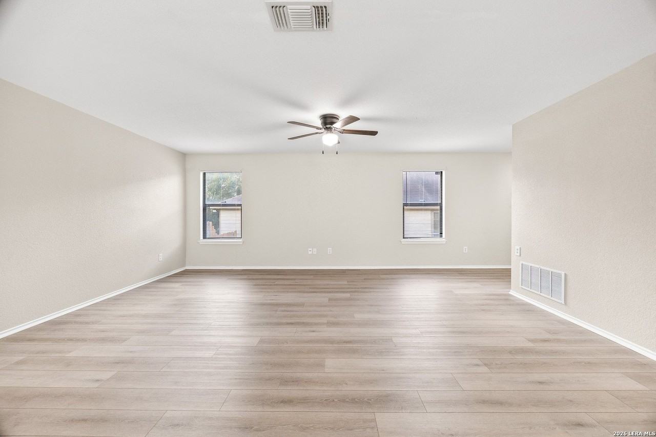 5709 Ping Way - Photo 5 of 27