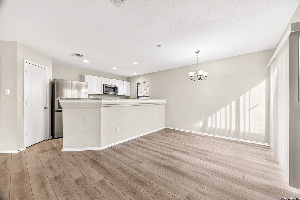 5709 Ping Way - Photo 7 of 27