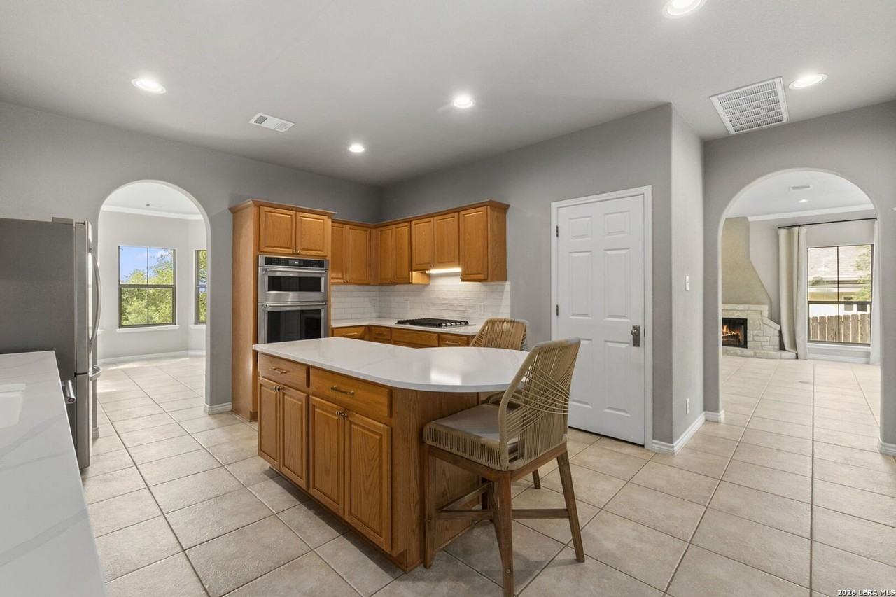 257 Deer Cross Ln - Photo 5 of 31