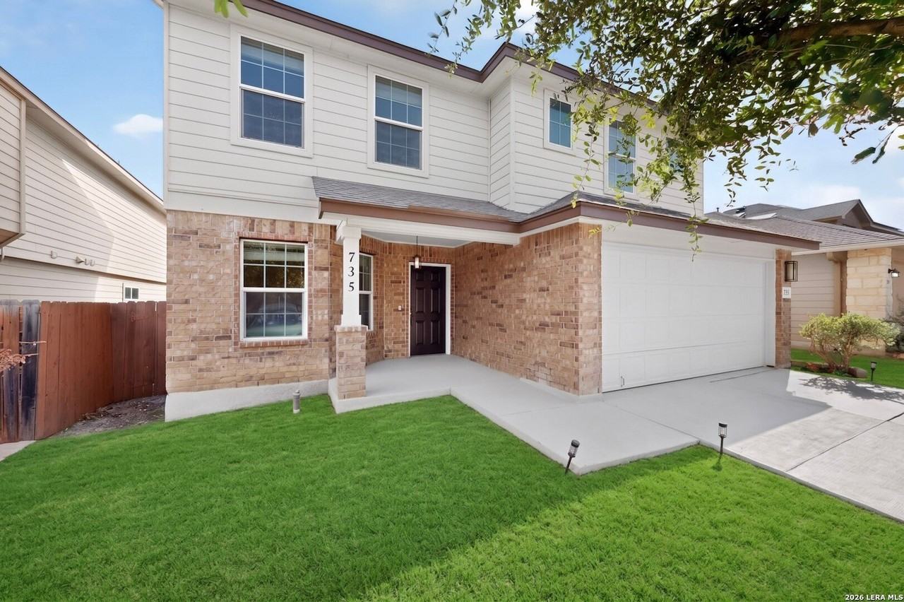 735 Pelican Pt - Photo 2 of 38