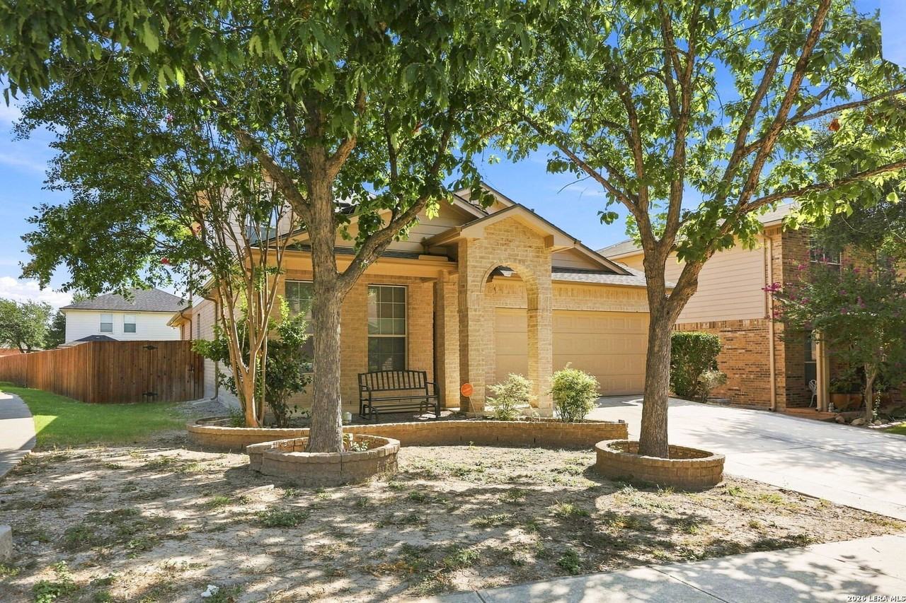 12243 Eden Ml - Photo 3 of 30