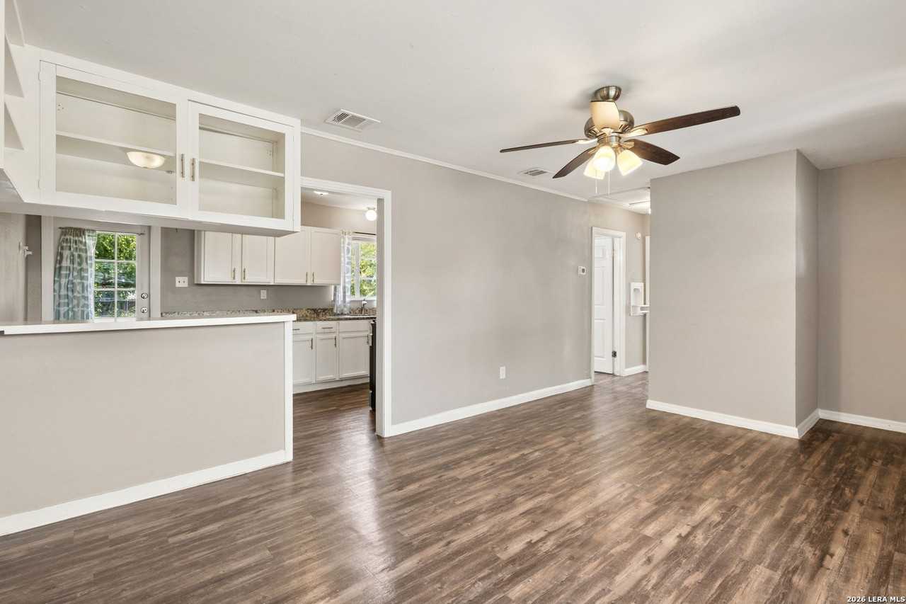 167 Brandywine Ave - Photo 7 of 20