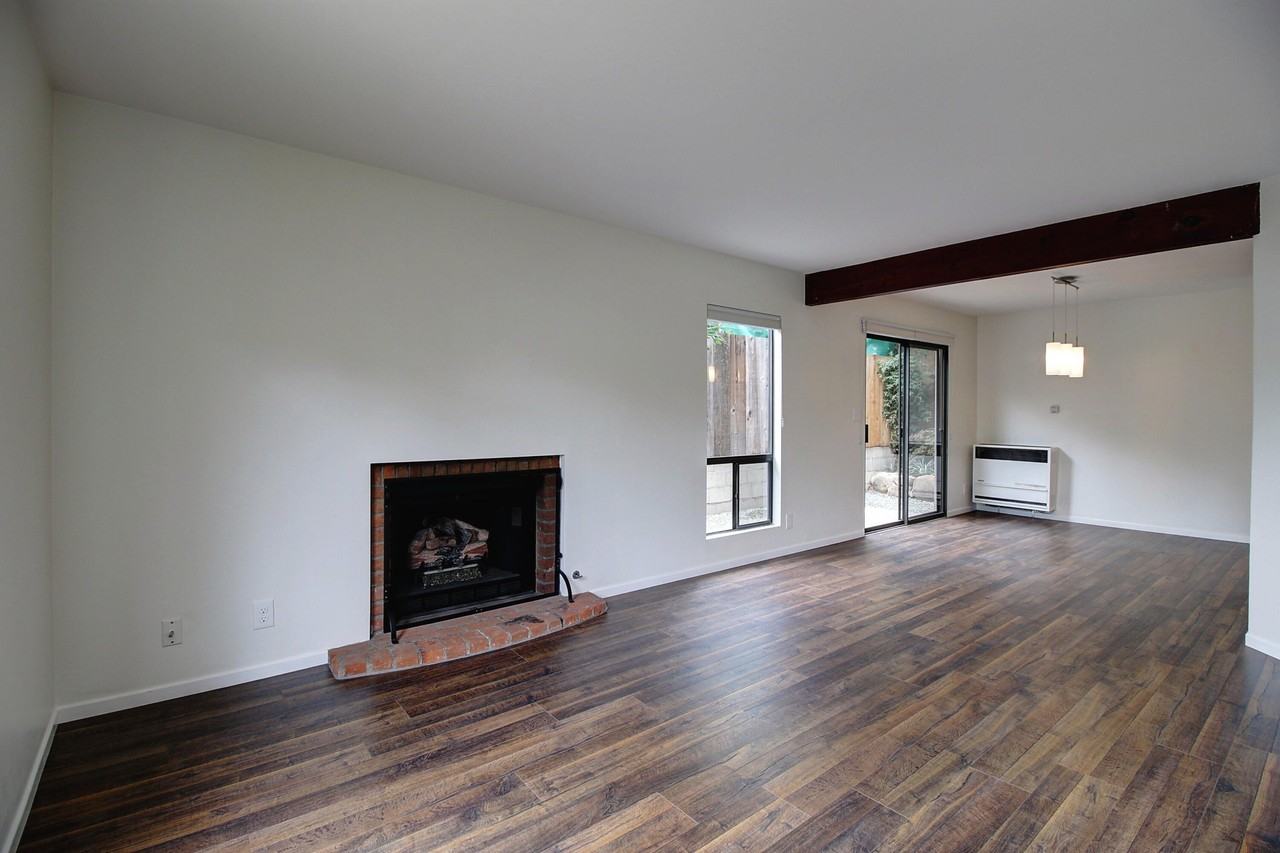 1624 Bath St #B - Photo 2 of 18