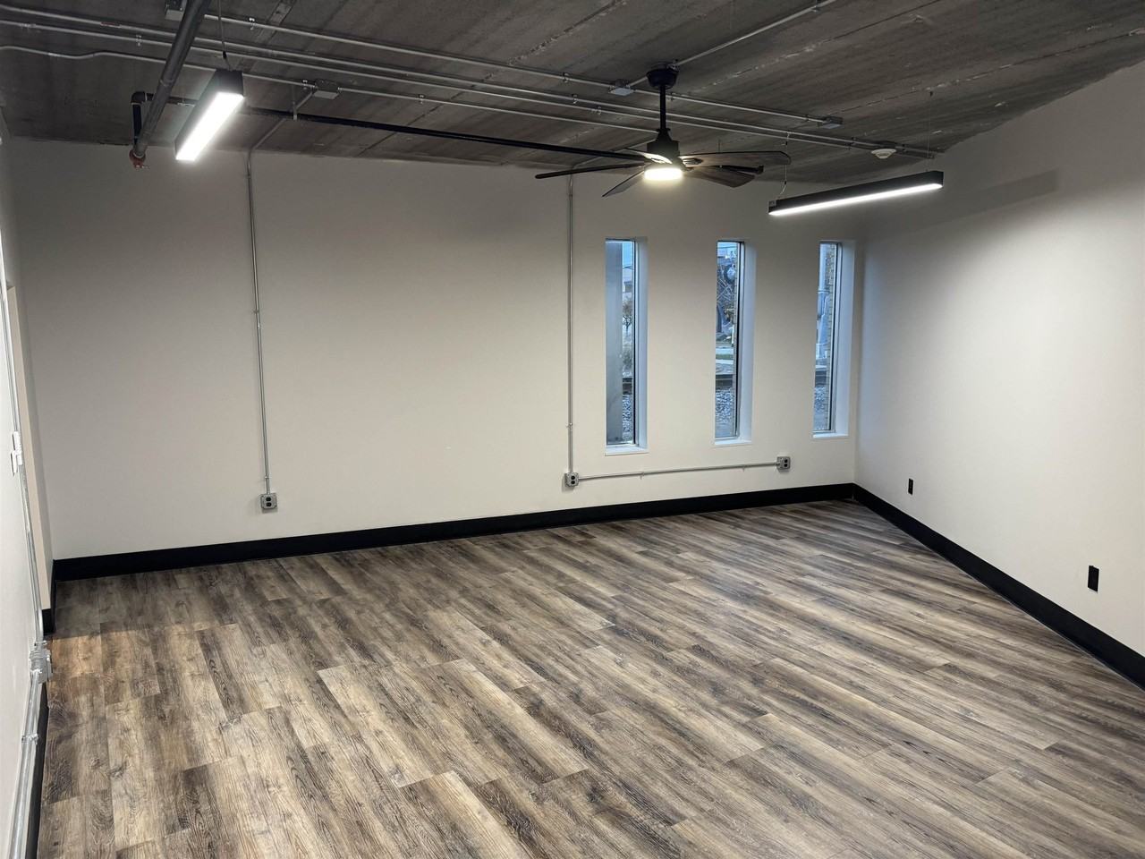 217 S Badger Ave #101 - Photo 6 of 14