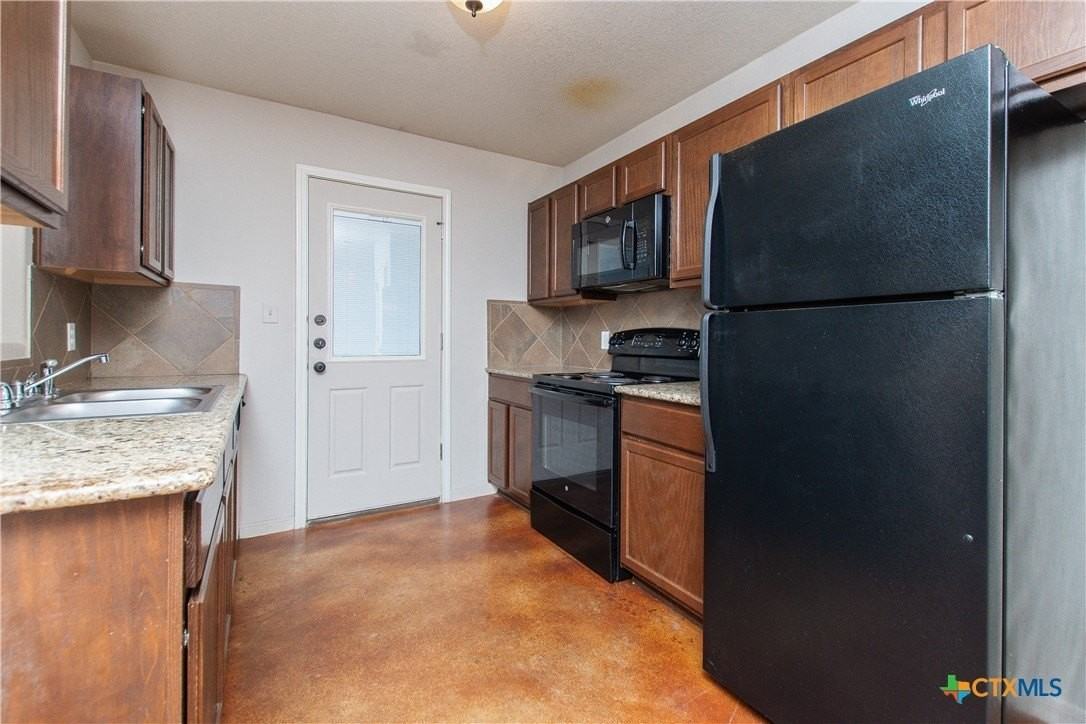 4421 Brutus Ln #A - Photo 5 of 20