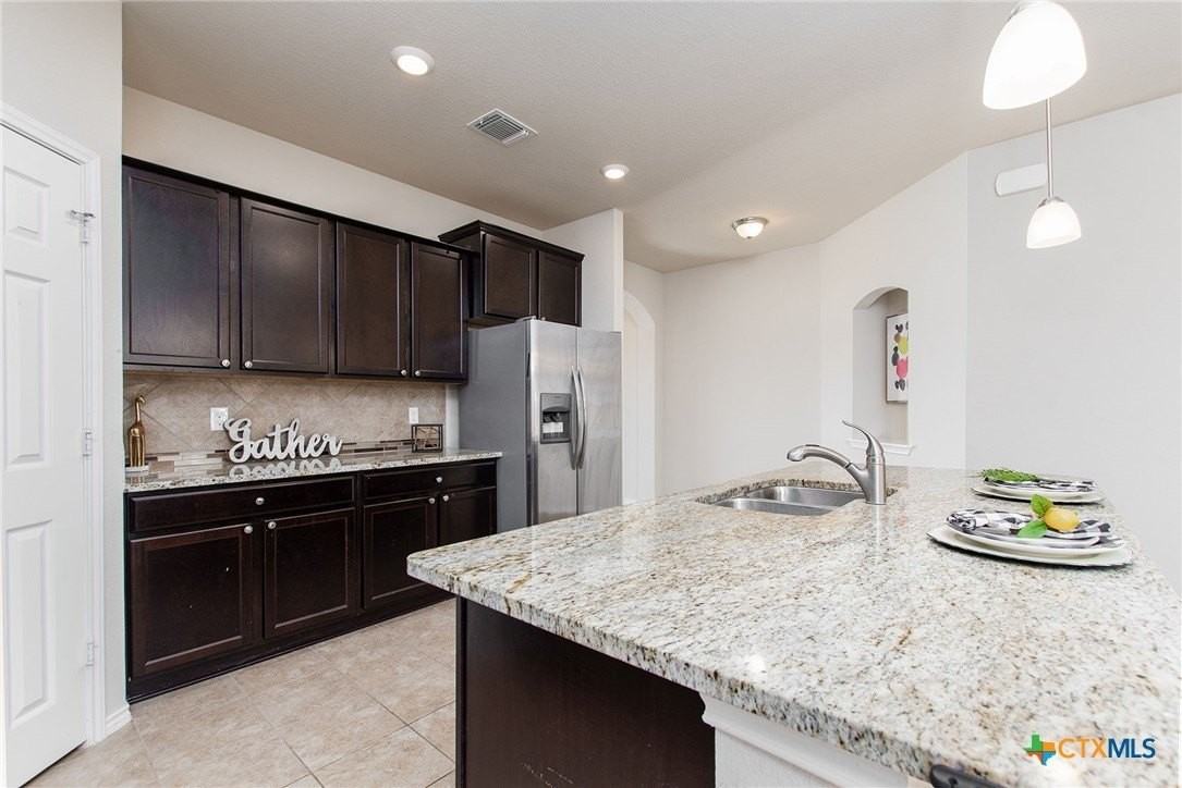 2516 Bargello St - Photo 4 of 30