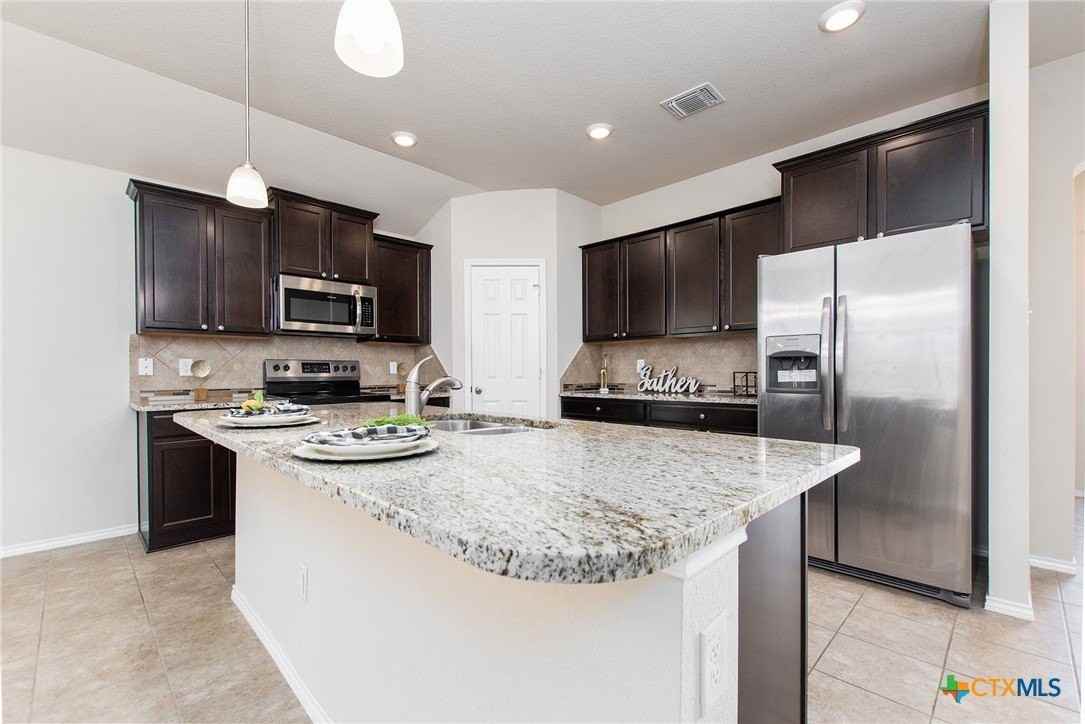 2516 Bargello St - Photo 5 of 30