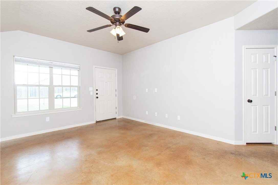 4409 Brutus Ln #B - Photo 4 of 19