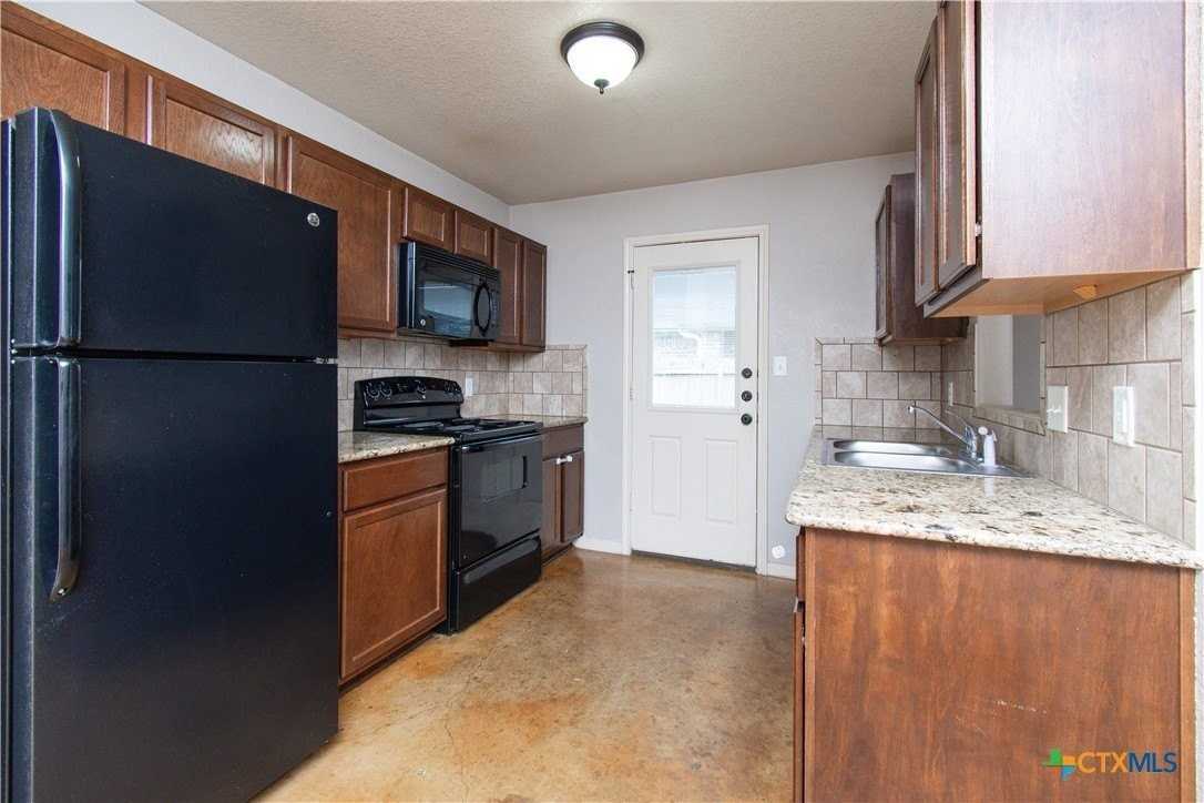 4409 Brutus Ln #B - Photo 6 of 19