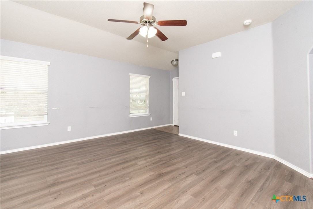 9516 Fratelli Ct - Photo 4 of 19