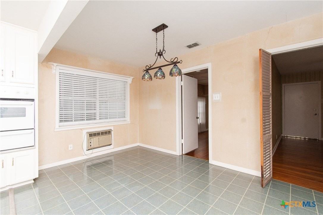 4510 Russell Dr - Photo 6 of 20