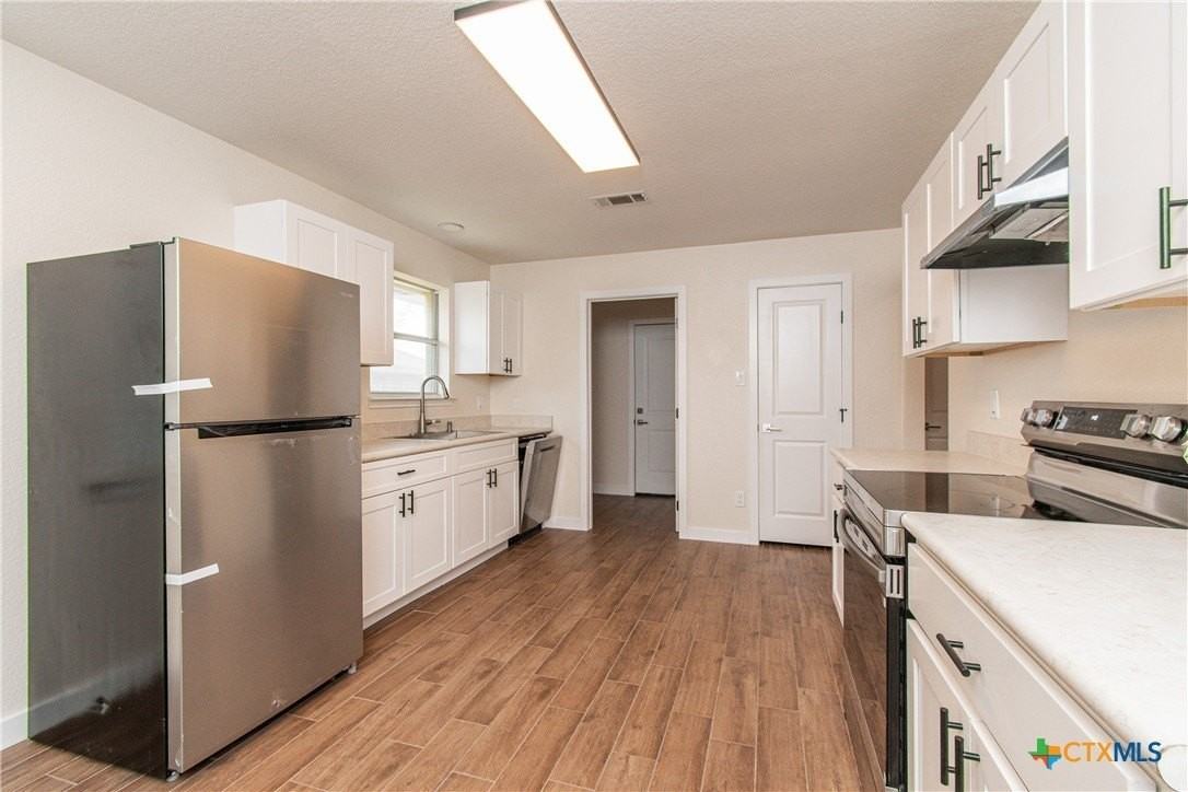 304 Timber Ridge Dr - Photo 5 of 25