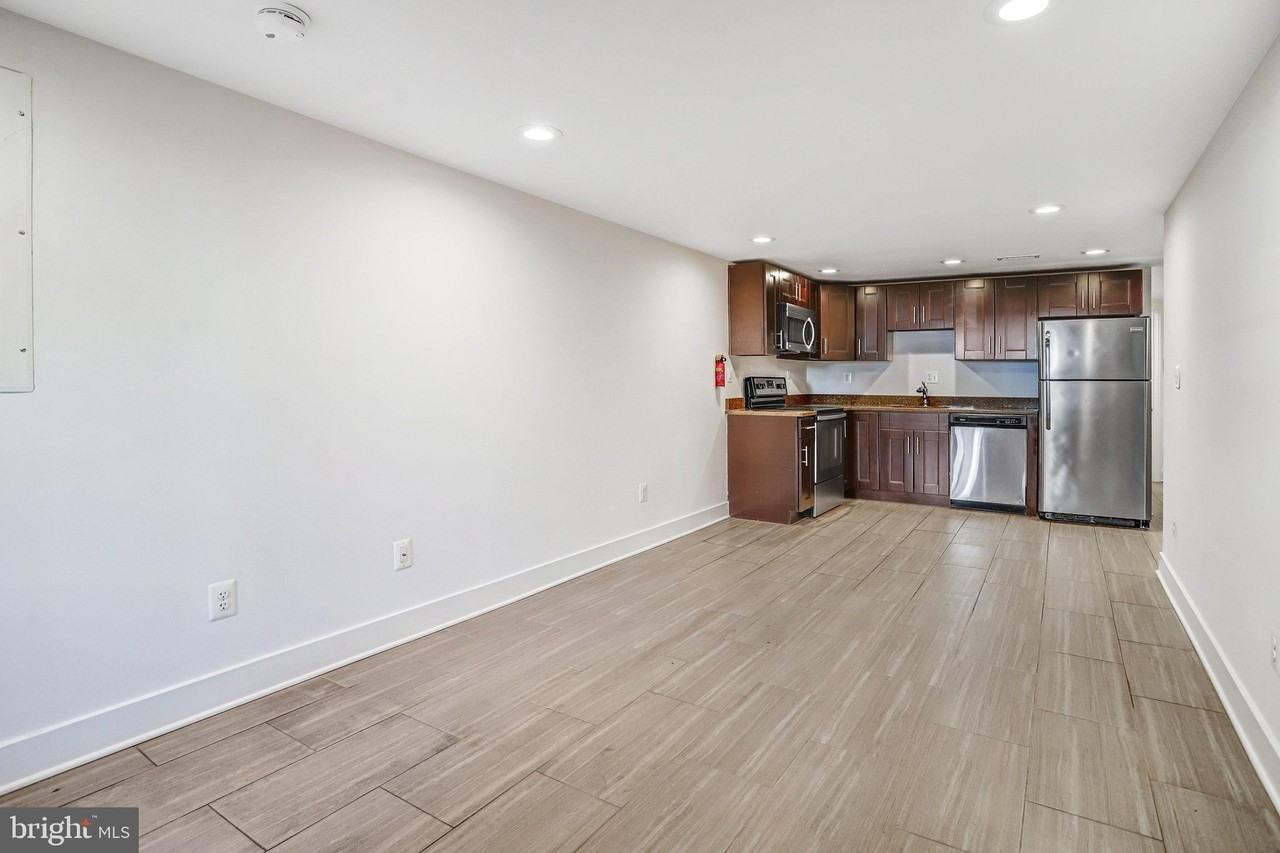 1350 Perry Pl Nw - Photo 4 of 15