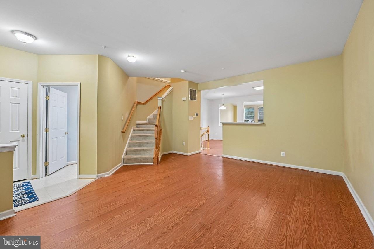 1724 Emory St - Photo 7 of 50