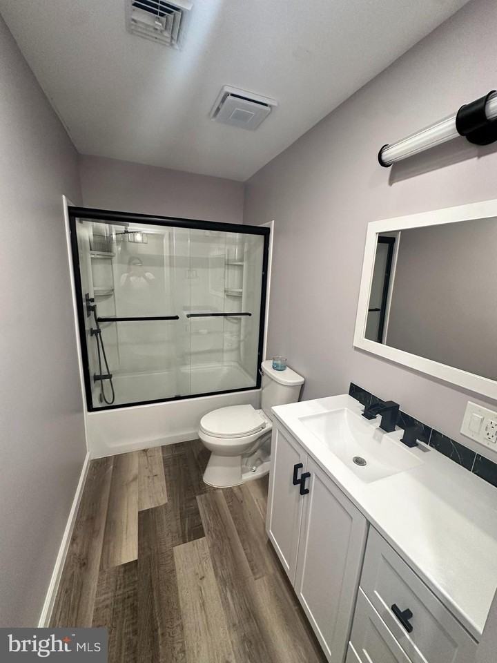 245 Rome Ave - Photo 5 of 12