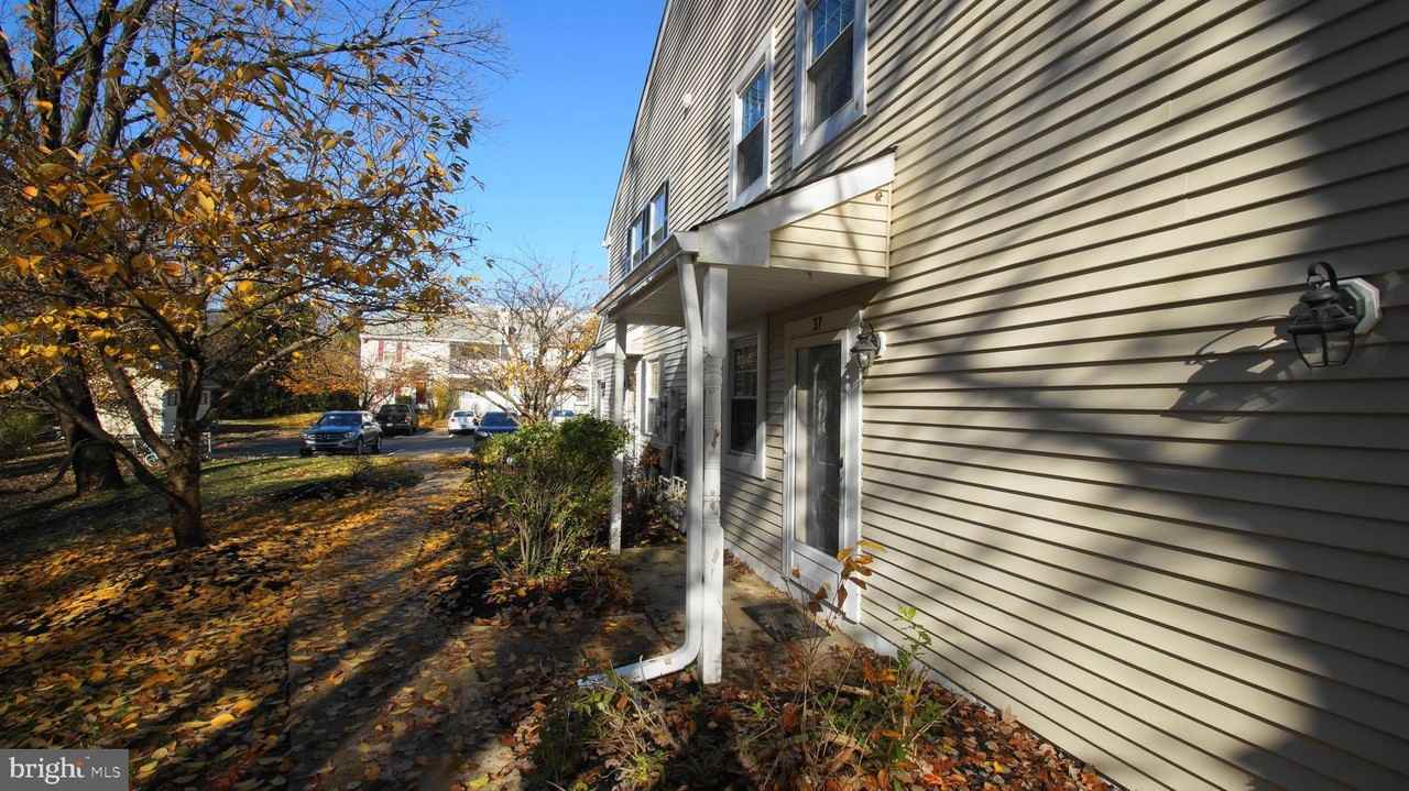 37 Belmont Sta - Photo 5 of 19