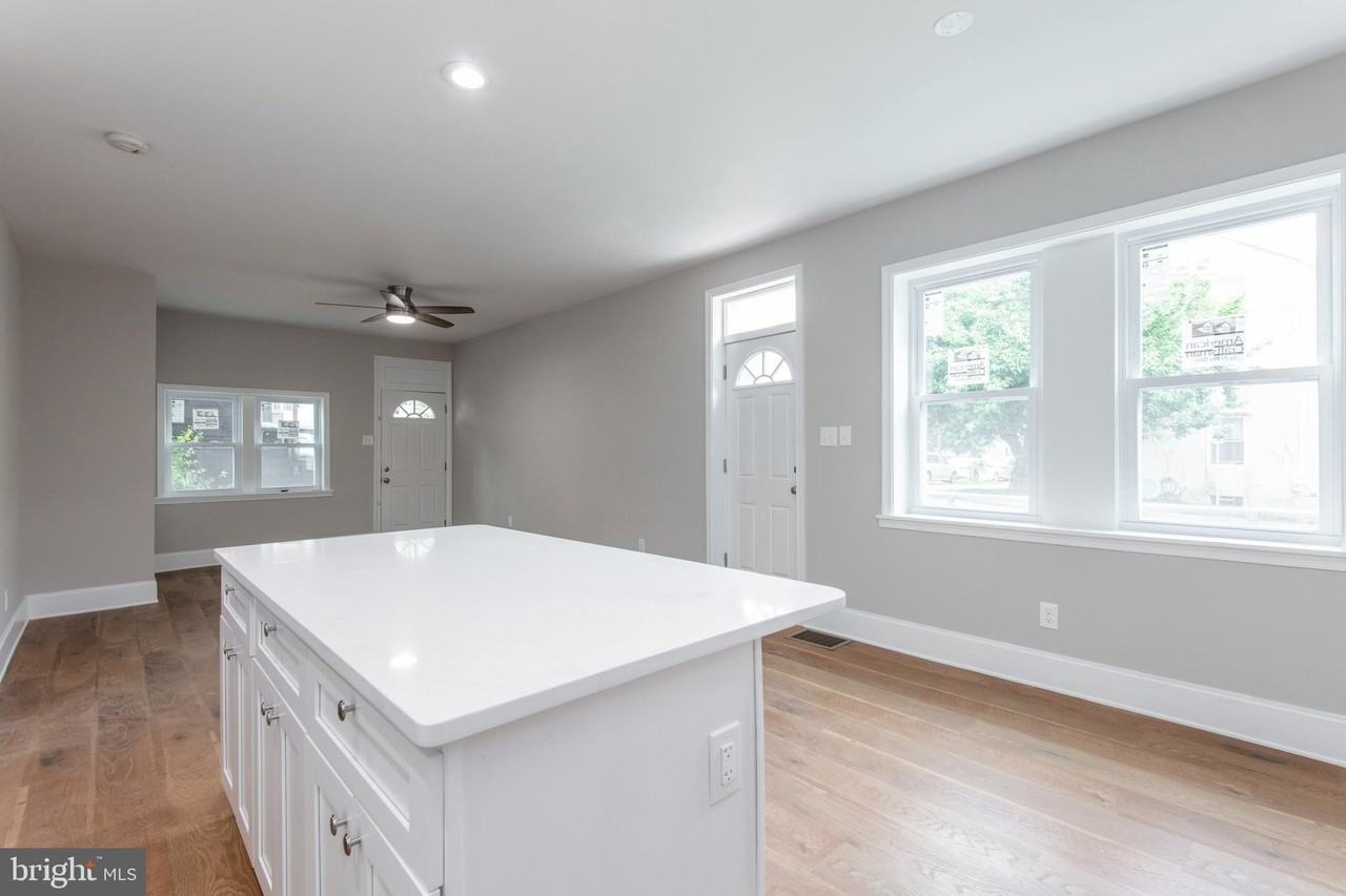 200 Maple St #1 - Photo 6 of 14
